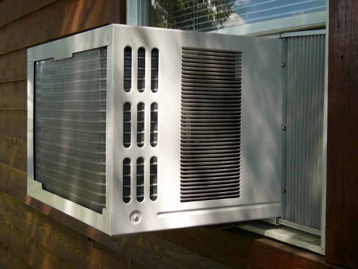 how to clean a window air conditioner without removing it